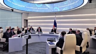 Кондратьев участвовал в заседании правительственной комиссии по ликвидации последствий ЧС в Черном море