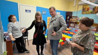 Депутат ЗСК Станислав Гринев посетил детский сад