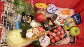 Продуктовая корзина на Кубани за год подорожала почти на 20%