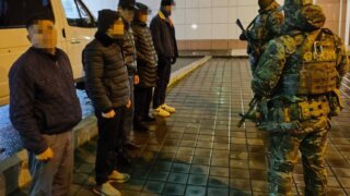 Из хостела – в военкомат: мигрантов проверили в Сочи