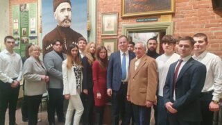 Студенты Северо-Кавказского филиала РГУП посетили особняк мецената Лю Трахова