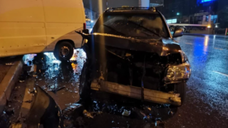 Иномарка загорелась в результате массовой аварии в Сочи