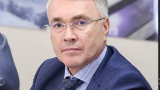 Депутат ГД Эдуард Кузнецов оформил благотворительную подписку на печатные издания жителям Кубани