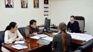 Многодетная семья в Сочи просит депутата Теплякова решить проблему с земельным участком