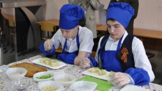 Больше 900 школ Краснодарского края организовали работу профильных классов