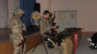 Краснодарским школьникам рассказали об истории российского оружия