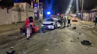 В Краснодаре в ДТП погибли три человека, еще один в больнице