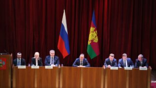 Вениамин Кондратьев встретился с активом жителей Славянского района