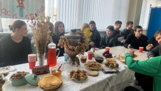 В Северо-Кавказском филиале РГУП отметили Масленицу