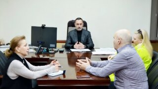 Депутат ЗСК Виктор Тепляков провёл приём граждан