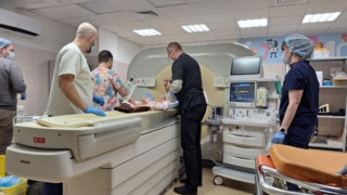 Мальчику из Сочи, покусанному хаски, будут восстанавливать нос из его же ребра
