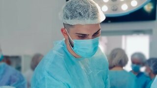 Врач акушер-гинеколог Георгий Алексеев рассказал об участии в конкурсе молодых ученых