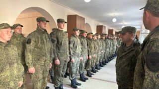 Александр Власов принимает участие в тренировках Парадного расчета Кубанского казачьего войска