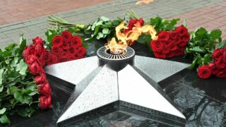 В сочинском поселке Головинка зажгли Вечный огонь
