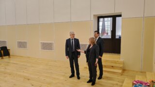 Депутат Государственной Думы Эдуард Кузнецов проверил состояние социальной инфраструктуры в Брюховецком районе