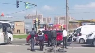 В Краснодаре автобус сбил подростка на велосипеде