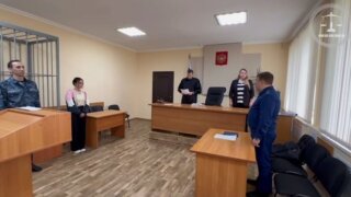 На Кубани 19-летняя мать утопила новорожденную дочь в уличном туалете