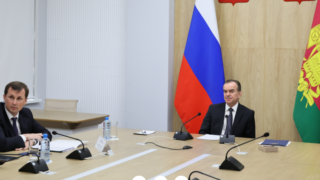 Вениамин Кондратьев принял участие в совещании Дмитрия Патрушева по весенней посевной кампании в регионах
