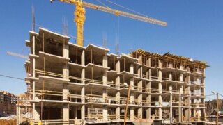 Подрядчик срывает сроки строительства школы в станице Староминской