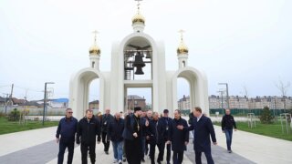 Юрий Бурлачко с представителями Конференции ЮРПА посетили Крещенский парк