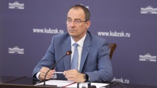 Депутаты ЗСК рассмотрели ход обеспечения жильем детей-сирот на Кубани