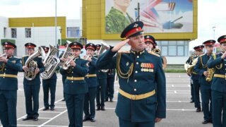 В центре «Патриот» провели «Парад для ветерана»
