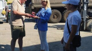 Депутат ЗСК Вероника Иванчикова удостоена медали «Тыл — фронту» от Ленинградского военного округа, группировки войск север