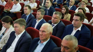 Несмотря на засушливую весну, депутат ЗСК Александр Трубилин выразил оптимизм относительно будущего урожая на Кубани
