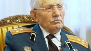 Вениамин Кондратьев поздравил ветерана из Новороссийска со 103-летием