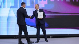 Вениамин Кондратьев и Юрий Бурлачко поздравили с 20-летием Совет молодых депутатов Краснодарского края