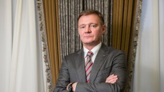 Тело экс-министра транспорта и бывшего губернатора Курской области Романа Старовойта нашли в его личном автомобиле