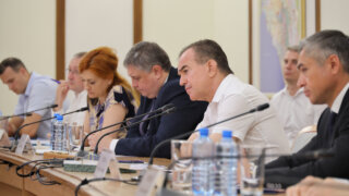 Вениамин Кондратьев встретился с представителями санаторно-курортного комплекса Анапы