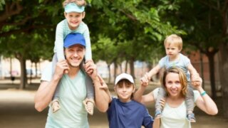 Краснодарский край: 10-летний курс на семейное благополучие и демографический рост