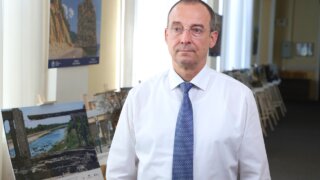 Председатель ЗСК открыл в краевом парламенте фотовыставку работ военных корреспондентов