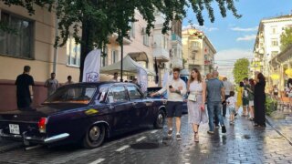 Уникальные автомобили и музыкальные мероприятия в Краснодаре