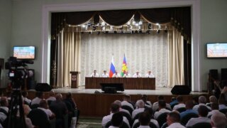Кондратьев: Фермеры, пострадавшие от засухи, не будут брошены на произвол судьбы