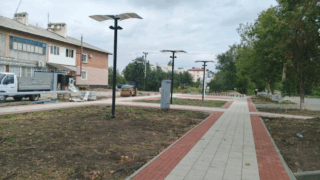 В Гулькевичском районе благоустраивают сквер