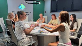 Анна Невзорова представила проект «Гармония» для жен и мам бойцов СВО