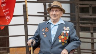 Ветерана Анапы со 102-летием поздравил глава Кубани