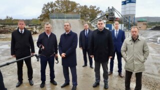 Юрий Бурлачко с рабочей поездкой посетил Апшеронский район