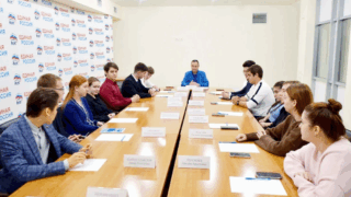 Депутат ЗСК Виктор Тепляков встретился с обновлённым активом «Молодой Гвардии»