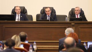 На сессии ЗСК приняты дополнительные меры соцподдержки многодетных семей