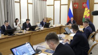 Власти Кубани обсудили работу социальных учреждений в условиях морозов