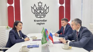 Курс на международную кооперацию
