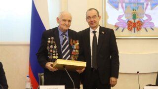 Юрий Бурлачко провел торжественный прием молодых офицеров воинских частей Кубани