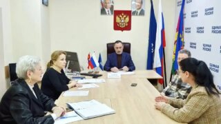 Депутат ЗСК Виктор Тепляков провёл приём семей участников СВО