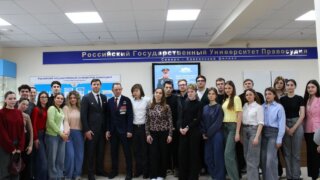 Герой России Артем Чумаров встретился со студентами Северо-Кавказского филиала РГУП