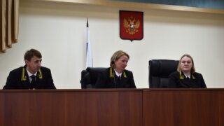 Первокурсники СКФ РГУП познакомились с работой кассационного суда 