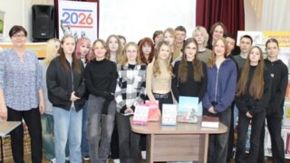 Студентам Краснодарского кооперативного института рассказали о традициях казачьей свадьбы