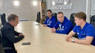 Юрий Костомаха встретился с Кондратьевым и Харламовым в Севастополе